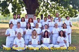 33_Group-Nov-2015-SMALL