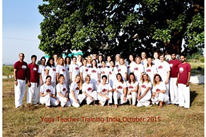 35_Group-pic-TTC-Oct-2015-SMALL