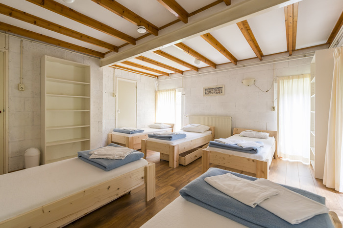Shared dorm at a Arhanta Yoga school