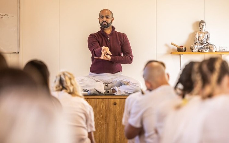 Yoga Philosophy class at our yoga ashram Dr. Ram Jain teaching yoga philosophy in yoga class