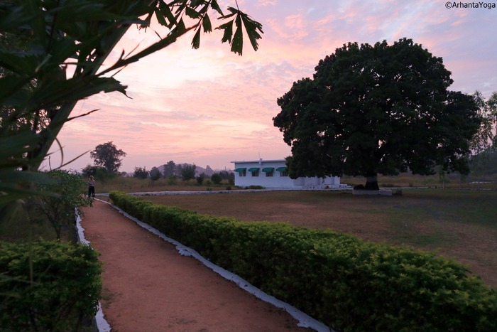 Arhanta yoga ashram in India Arhanta yoga ashram in India